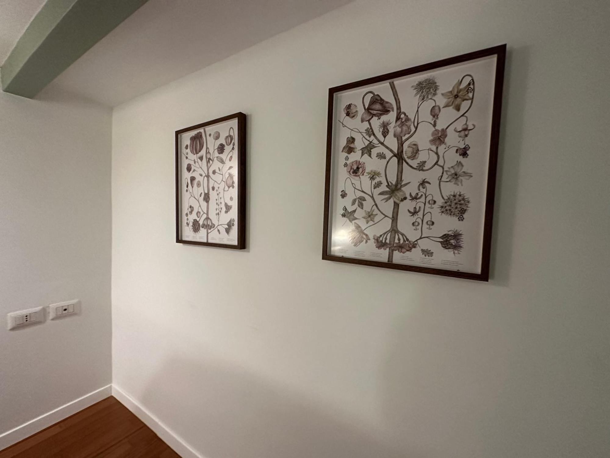 Flowers, A Cozy Suite In Milan Exterior photo